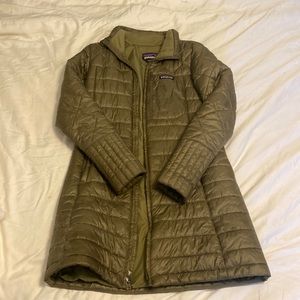 Patagonia puffer coat
